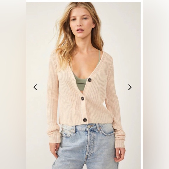NWT Free People Game On Cardi - Size Medium In White Swan Color - Picture 4 of 15